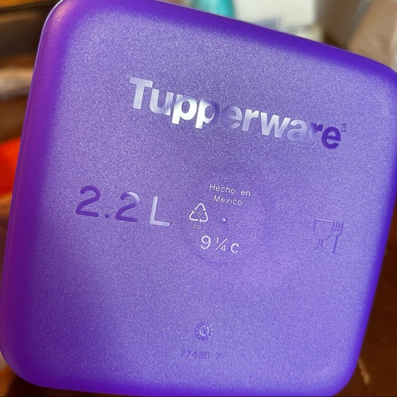 Tupperware Fridge Storage Containers Set - Picture 7 of 9